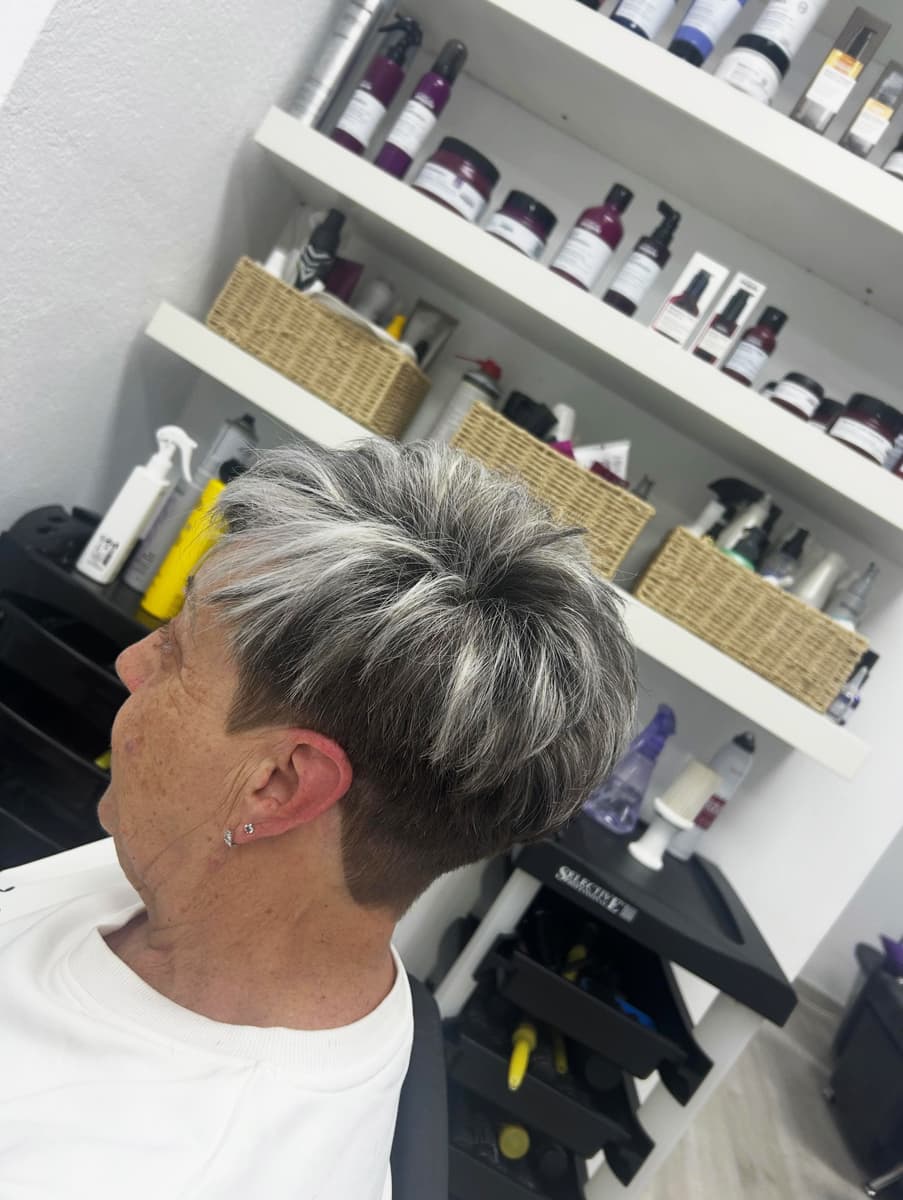 Susana López - Hair Salon en O Barco de Valdeorras